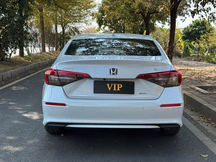 Honda Civic 2023 2023款 2.0L e:HEV 先锋版
