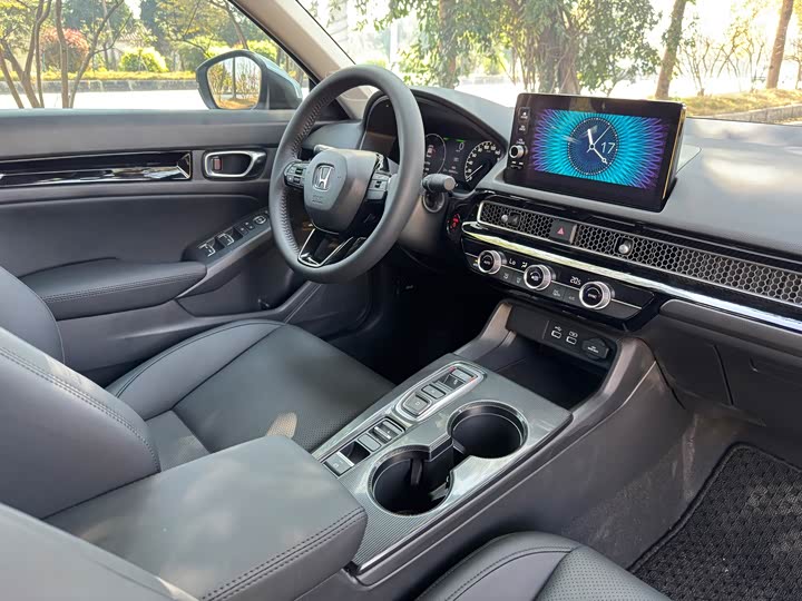 Honda Civic 2023 2023款 2.0L e:HEV 先锋版