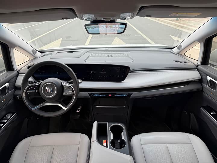 Buick GL8 ES 2025 2025款 陆尊 尊享版