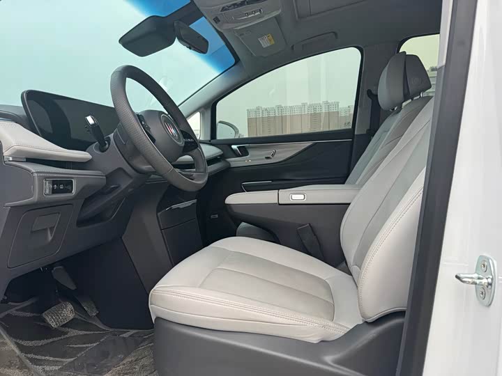 Buick GL8 ES 2025 2025款 陆尊 尊享版