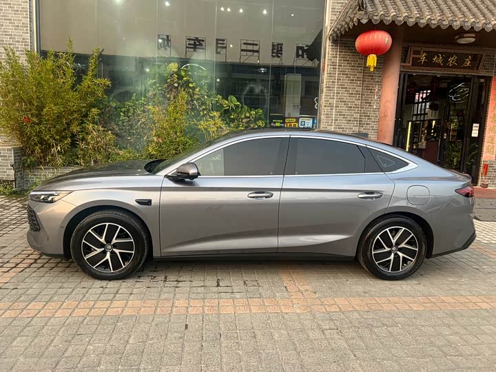BYD Qin L 2025 2025款 DM-i 智驾版 120KM领先型