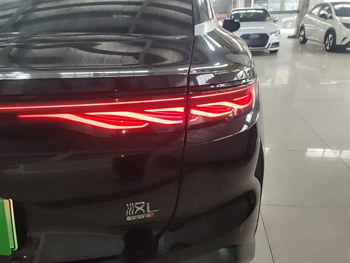 BYD Han L 2025 2025款 DM-i 200KM激光雷达旗舰型