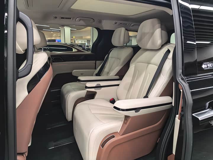 BYD Xia 2025 2025款 DM-i 1.5T 180km 卓越型