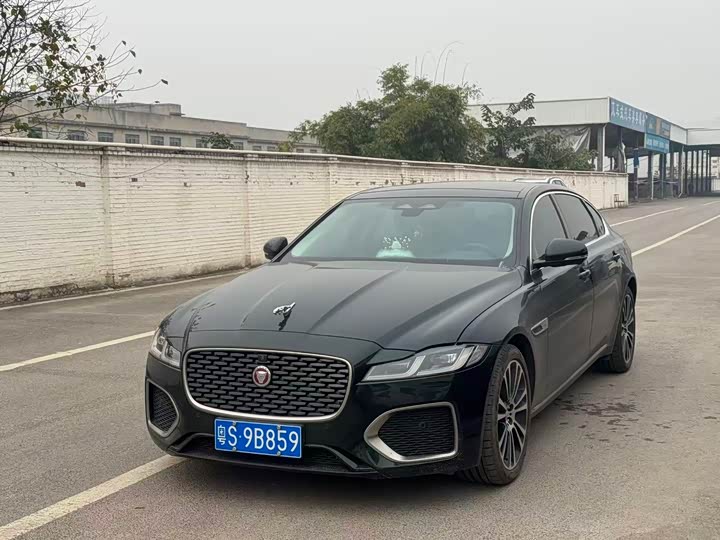 Jaguar XF L 2024 2024款 2.0T P250 两驱尊享豪华版