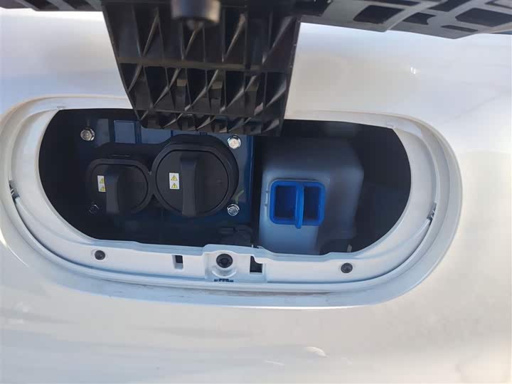 Bestune Pony 2026 2026款 222km 闪耀马