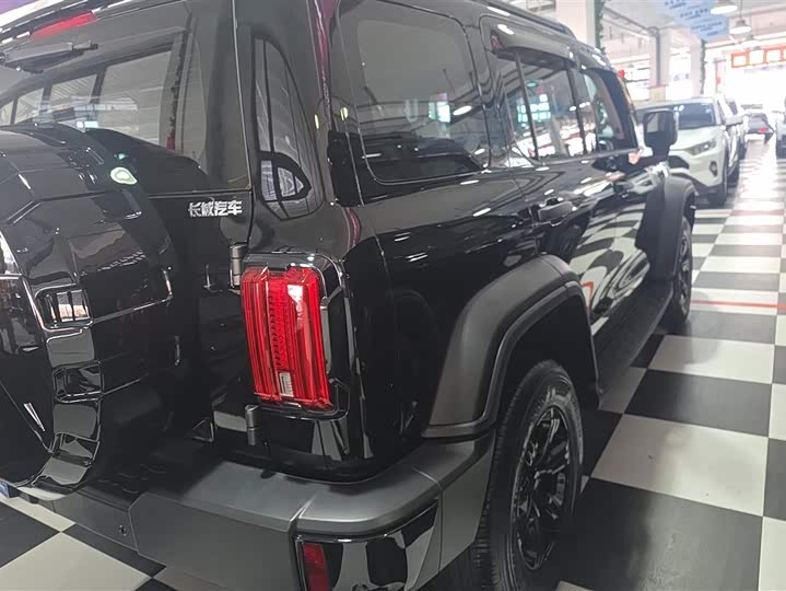 Tank 300 2024 2024款 2.0T 征服者