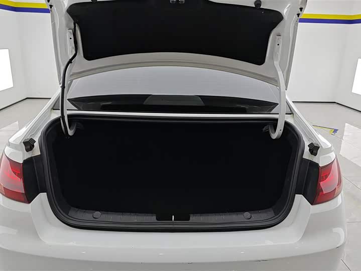 Geely Emgrand GL 2021 2021款 UP 1.4T CVT领尚型