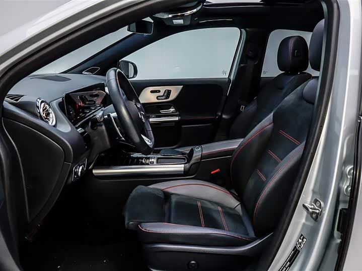 Mercedes-Benz GLA-Class AMG 2024 2024款 AMG GLA 35 4MATIC