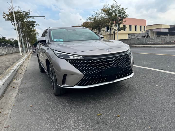 Roewe RX5 2023 2023款 1.5T 超感精英版