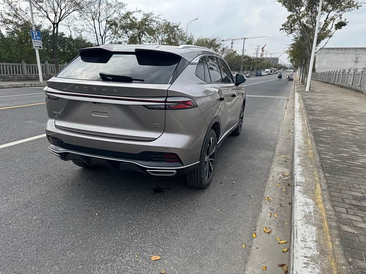 Roewe RX5 2023 2023款 1.5T 超感精英版
