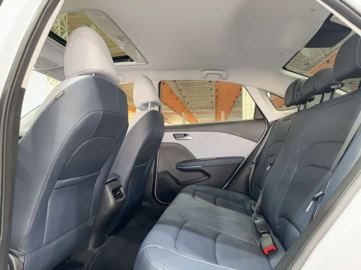 Chevrolet Monza 2024 2024款 1.5L 双离合悦享版