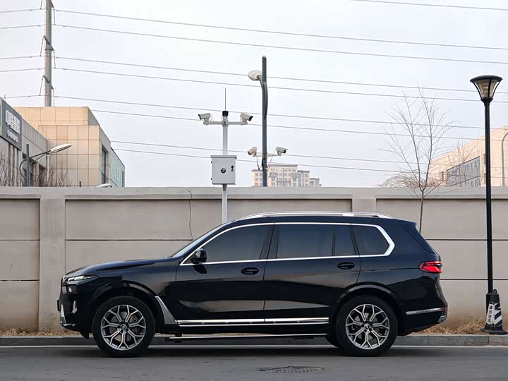BMW X7 2023 2023款 xDrive40i 领先型豪华套装