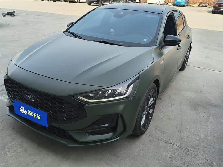 Ford Focus 2022 2022款 两厢 EcoBoost 180 自动ST Line
