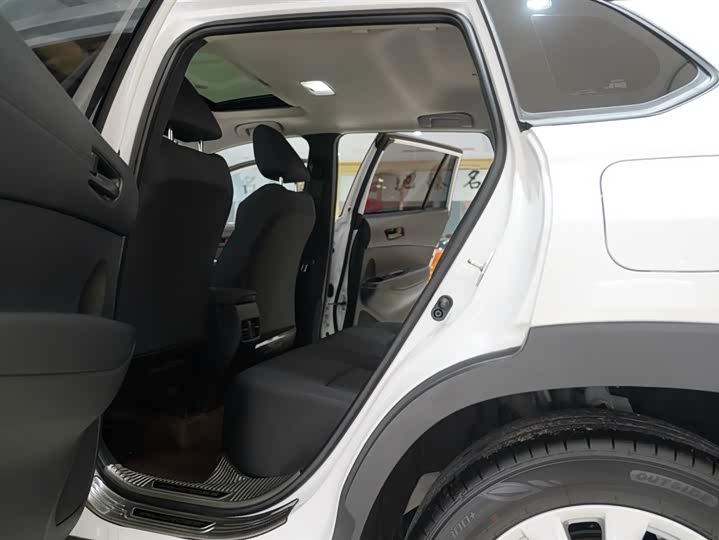 Toyota Corolla Cross 2024 2024款 2.0L 精英版