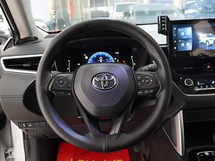 Toyota Corolla Cross 2024 2024款 2.0L 精英版