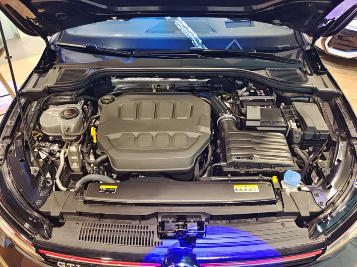 Volkswagen Golf GTI 2025 2025款 380TSI DSG GTI