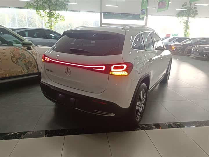 Mercedes-Benz EQA 2022 2022款 EQA 260