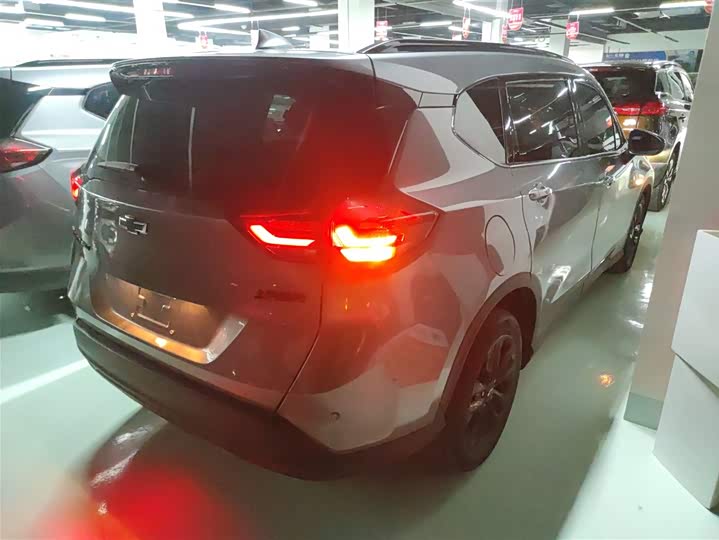 Chevrolet Orlando 2020 2020款 轻混 Redline 530T 自动纵享版（5+2款）