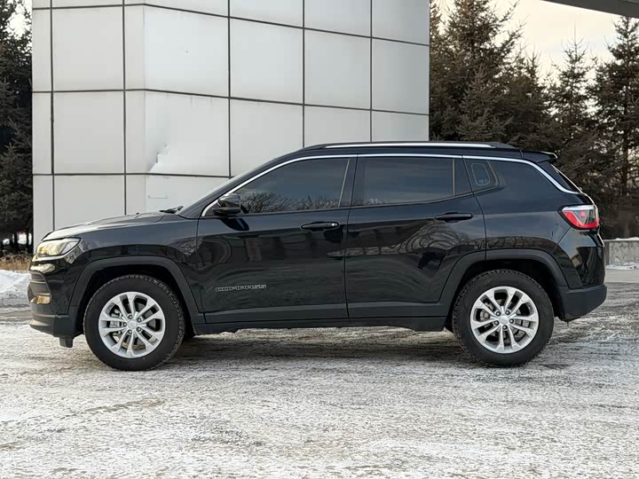 Jeep Compass 2021 2021款 220T 自动精英版