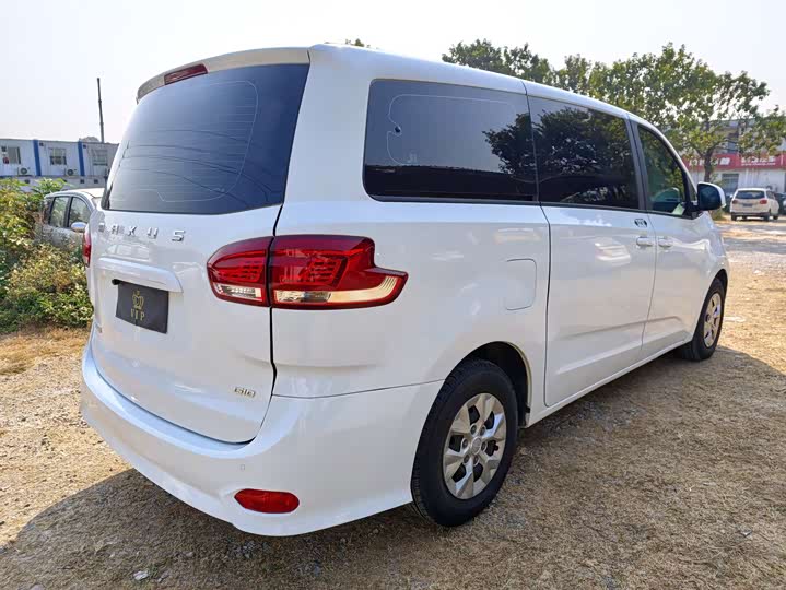 Maxus G10 2023 2023款 2.0T 手动多功能版 柴油 7/8/9座