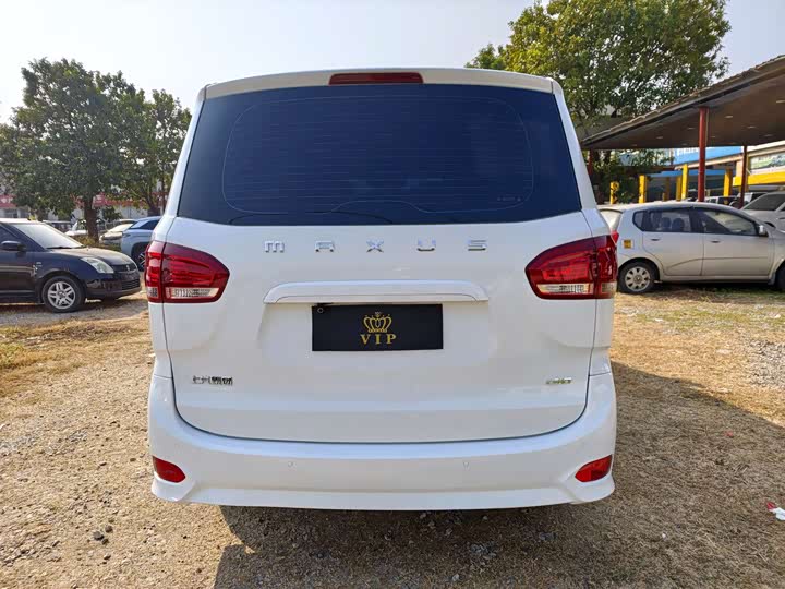 Maxus G10 2023 2023款 2.0T 手动多功能版 柴油 7/8/9座