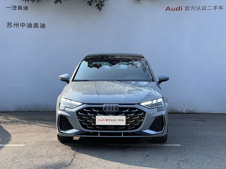 Audi A3 2025 2025款 A3L Limousine 35TFSI 飞驰尊享型