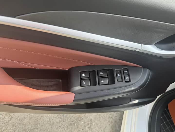 Changan Eado Plus 2025 2025款 PLUS 1.4T 双离合高能版