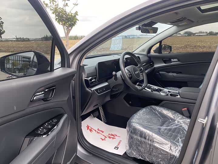 Kia Sportage 2023 2023款 1.5T 两驱尊贵版