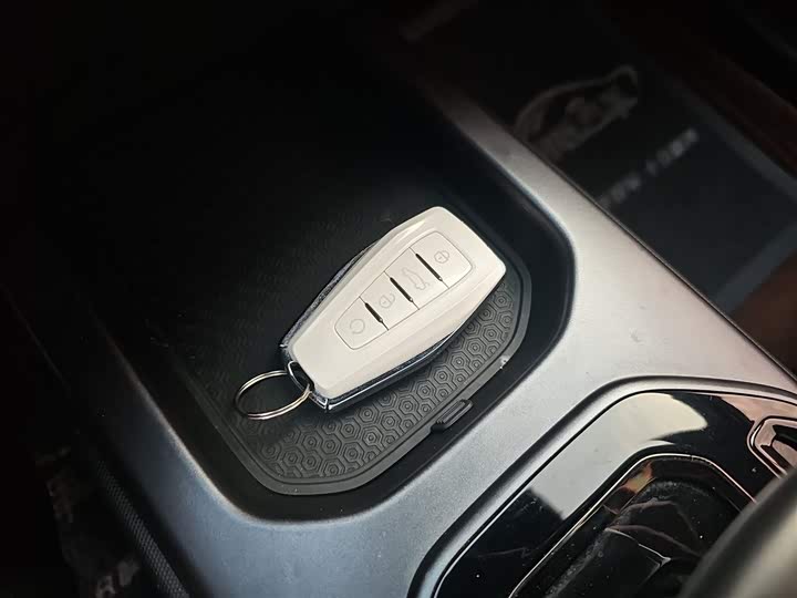 Geely Icon 2023 2023款 1.5TD 巧克力醇臻版