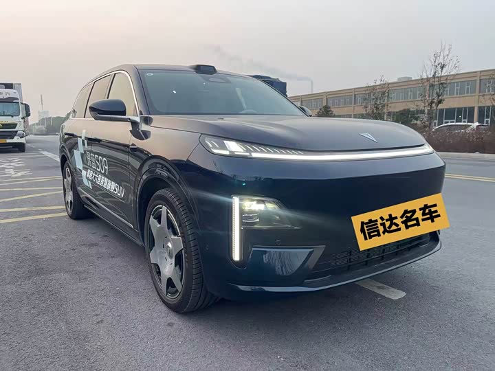 Changan Deepal S09 2025 2025款 四驱Ultra+ 高定版