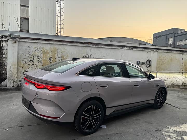 BYD Qin L 2025 2025款 EV 545KM云辇型