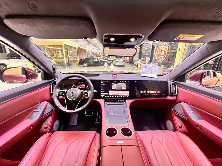 Aito M8 2025 2025款 增程 Ultra版 53.4kWh 5座版