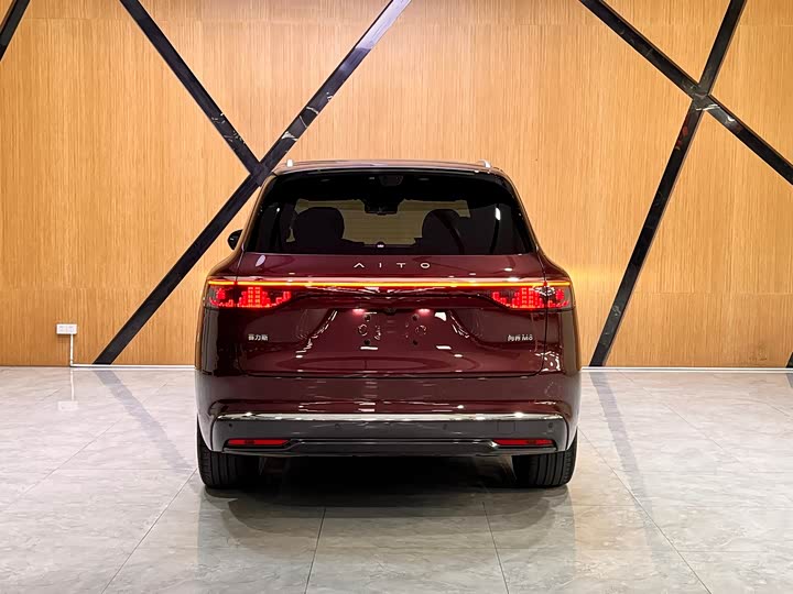 Aito M8 2025 2025款 增程 Ultra版 53.4kWh 5座版