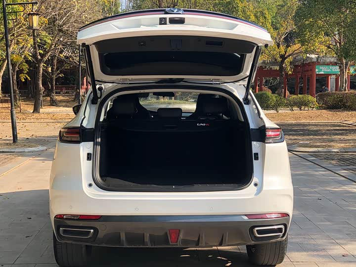 Changan UNI-K Hybrid 2022 2022款 蓝鲸iDD 130km 1.5T 卓越型