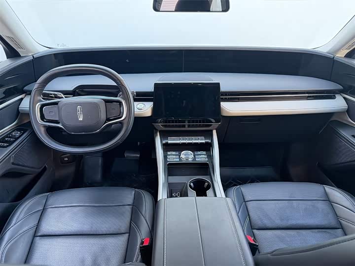 Lincoln Nautilus 2025 2025款 2.0T 四驱尊逸混动版