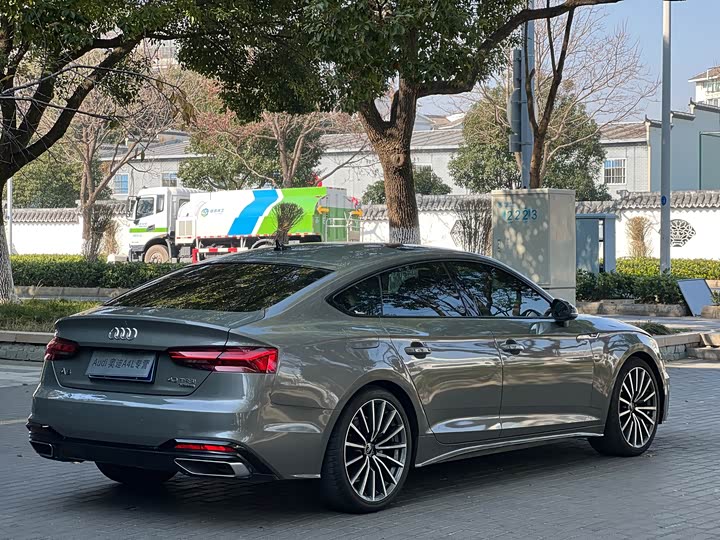 Audi A5 2024 2024款 Sportback 40 TFSI quattro 豪华动感型