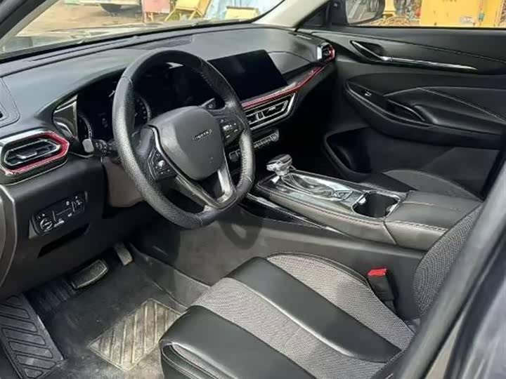 Changan Oshan X5 2022 2022款 运动版 1.5T DCT飓风音速