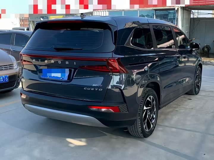 Hyundai Custo 2024 2024款 380TGDi TOP Premium 智爱旗舰版