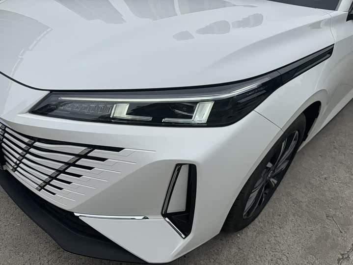 Changan Eado Plus 2024 2024款 1.5T GDI自动 尊贵型