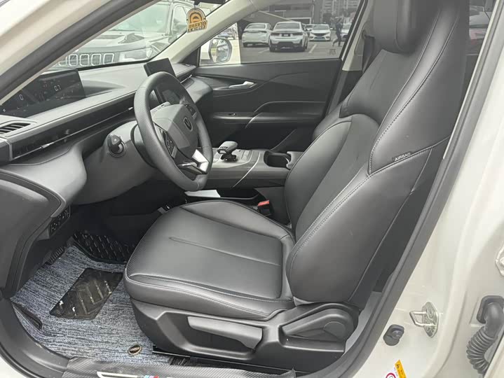 Changan Eado Plus 2024 2024款 1.5T GDI自动 尊贵型