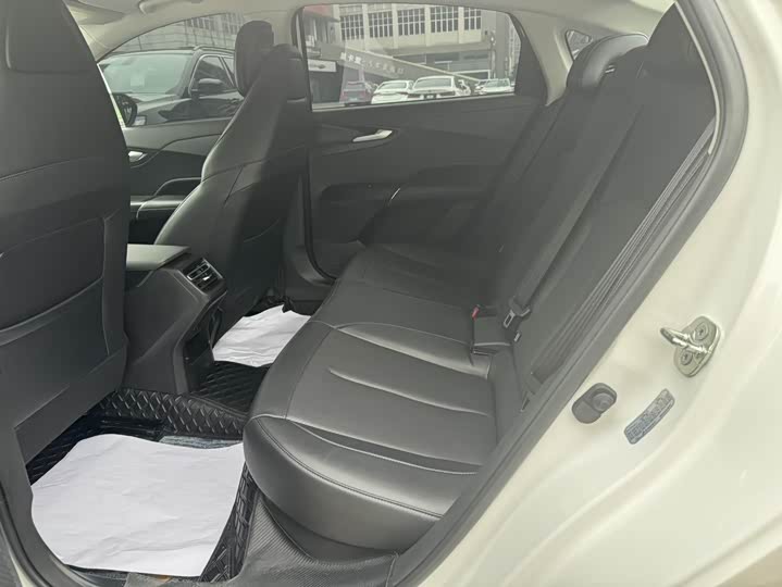 Changan Eado Plus 2024 2024款 1.5T GDI自动 尊贵型