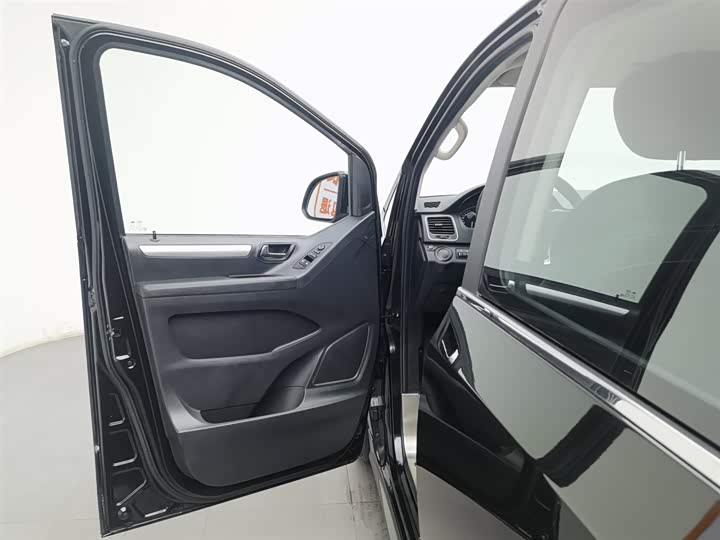 Maxus G20 2023 2023款 改款 ES 2.0T 汽油自动超值版