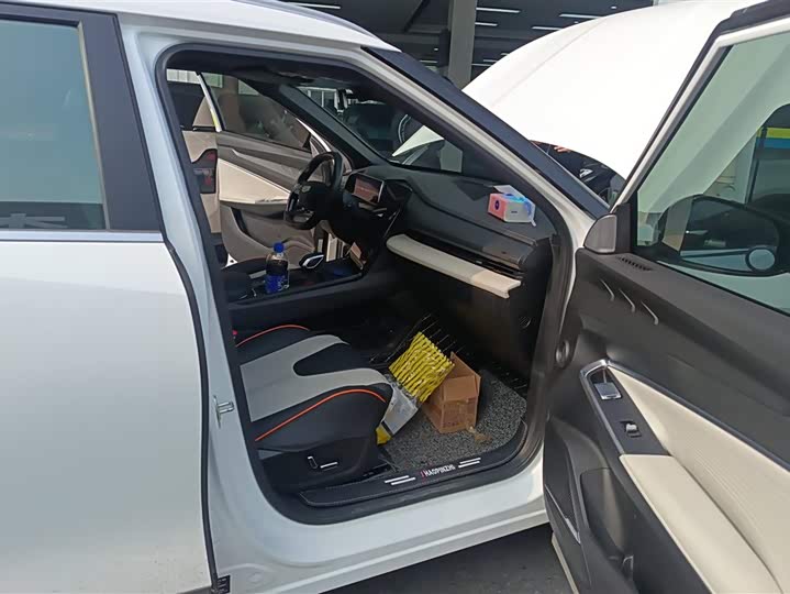 Geely Atlas 2023 2023款 博越COOL 1.5TD 智尊型