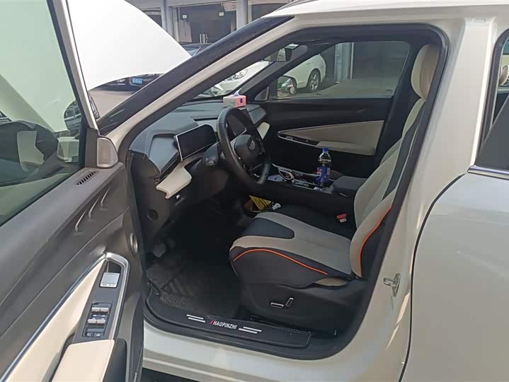 Geely Atlas 2023 2023款 博越COOL 1.5TD 智尊型