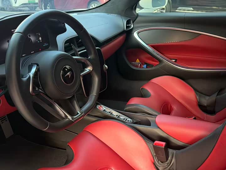 McLaren Artura 2023 2023款 3.0T Hybrid 标准型