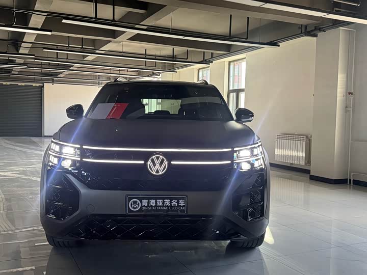 Volkswagen Teramont Pro 2025 2025款 途昂 Pro 450TSI 四驱登峰版