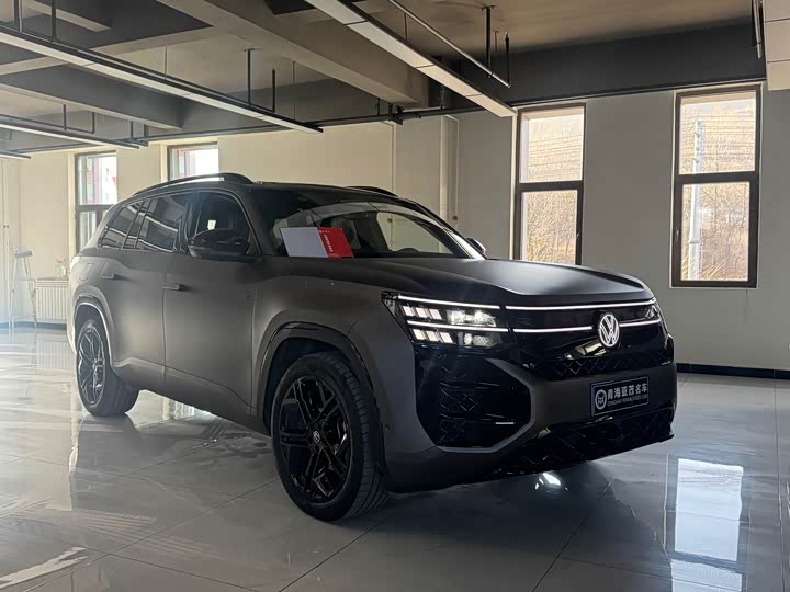 Volkswagen Teramont Pro 2025 2025款 途昂 Pro 450TSI 四驱登峰版