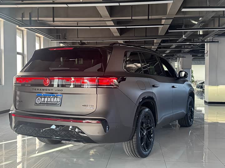 Volkswagen Teramont Pro 2025 2025款 途昂 Pro 450TSI 四驱登峰版
