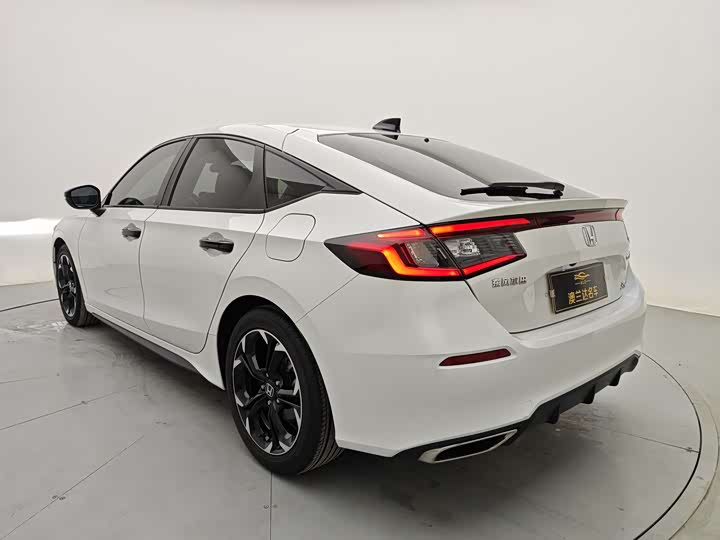 Honda Civic 2023 2023款 HATCHBACK 240TURBO CVT极锐版