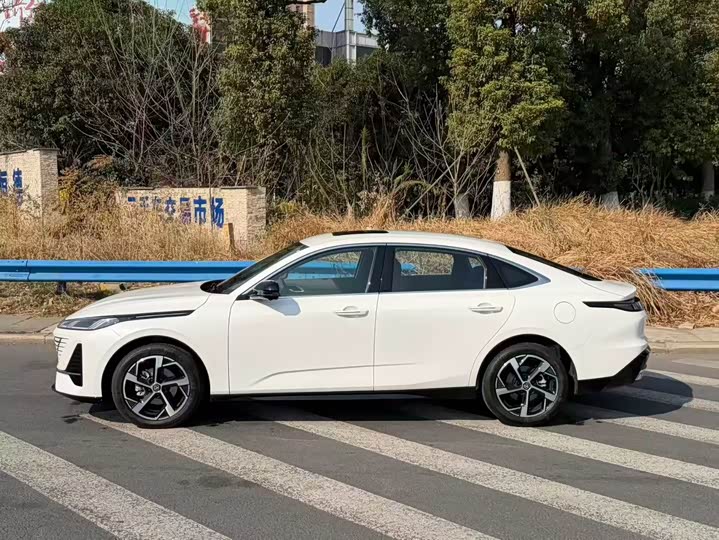 2026 Changan Eado Plus